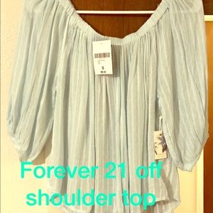 Off shoulder top by forever 21